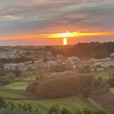 ベッド・アンド・ブレックファスト Alfazema Sunset House