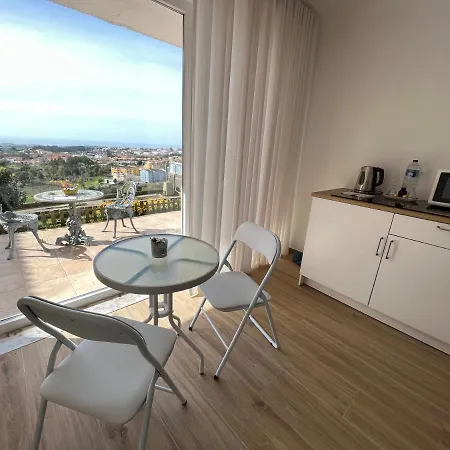 ベッド・アンド・ブレックファスト Alfazema Sunset House