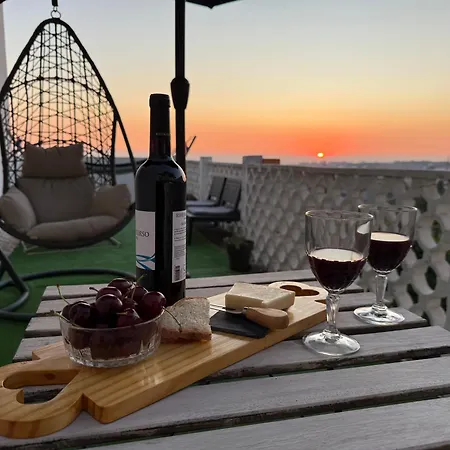 Alfazema Sunset House فندق مبيت وإفطار فيلا نوفا دي غايا