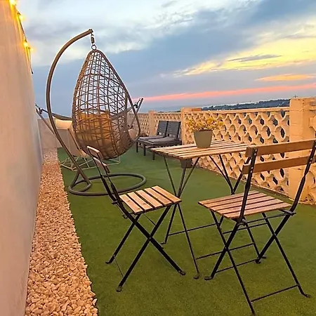 Alfazema Sunset House 3* 加亚新城