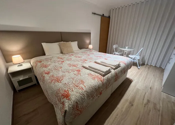 Alfazema Sunset House Nocleg ze śniadaniem 3*