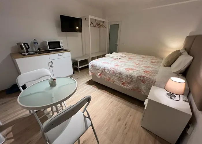 Nocleg ze śniadaniem Alfazema Sunset House