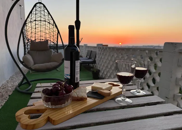 Alfazema Sunset House فندق مبيت وإفطار فيلا نوفا دي غايا